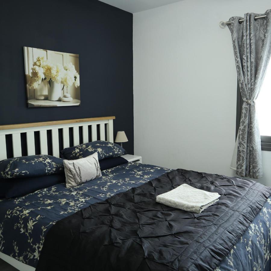 The Summer Haven Polis Luaran gambar