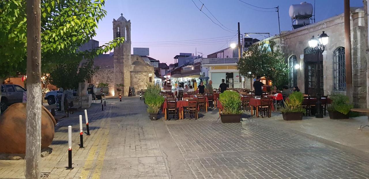 The Summer Haven Polis Luaran gambar