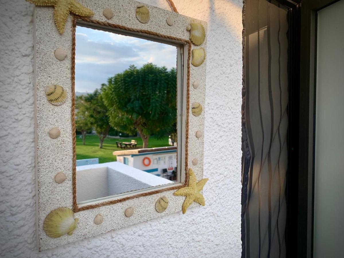 The Summer Haven Polis Luaran gambar