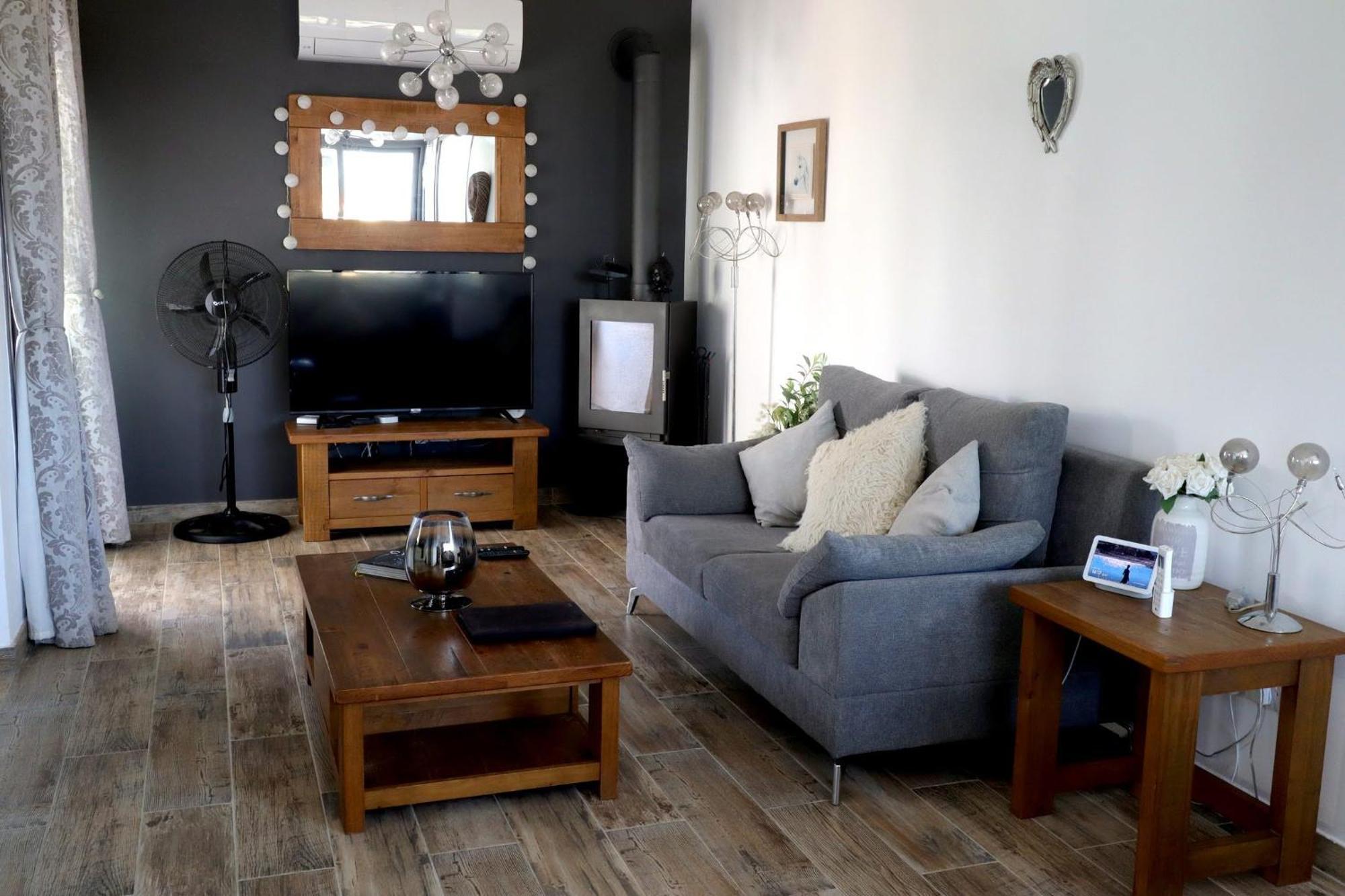 The Summer Haven Polis Luaran gambar