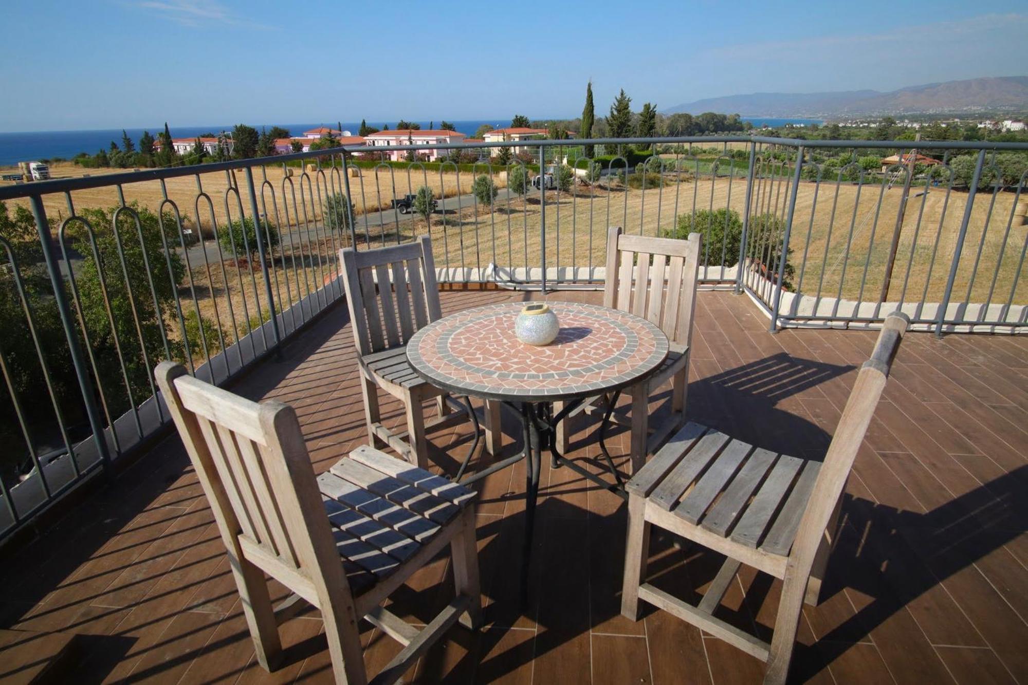 The Summer Haven Polis Luaran gambar